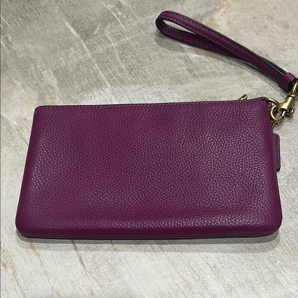 Coach Deep Plum Clutch Wristlet Compact Design - Picture 6 of 9